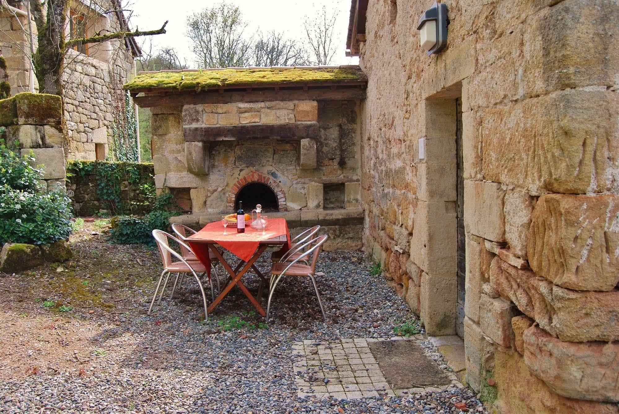 Hotel Restaurant Le Murier De Viels - Grand Figeac Causse-et-Diège Kültér fotó
